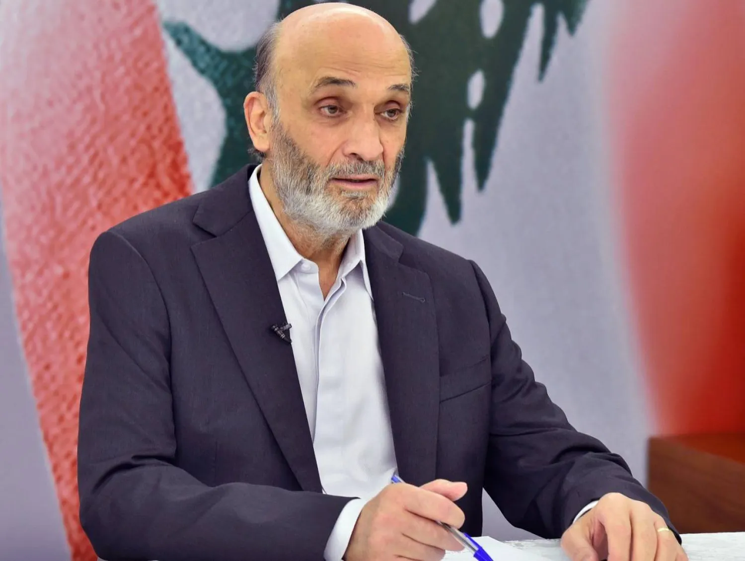 جعجع للخارجية الإيرانية:  مخالفة قرارات الحكومة اللبنانية ليست بطولة