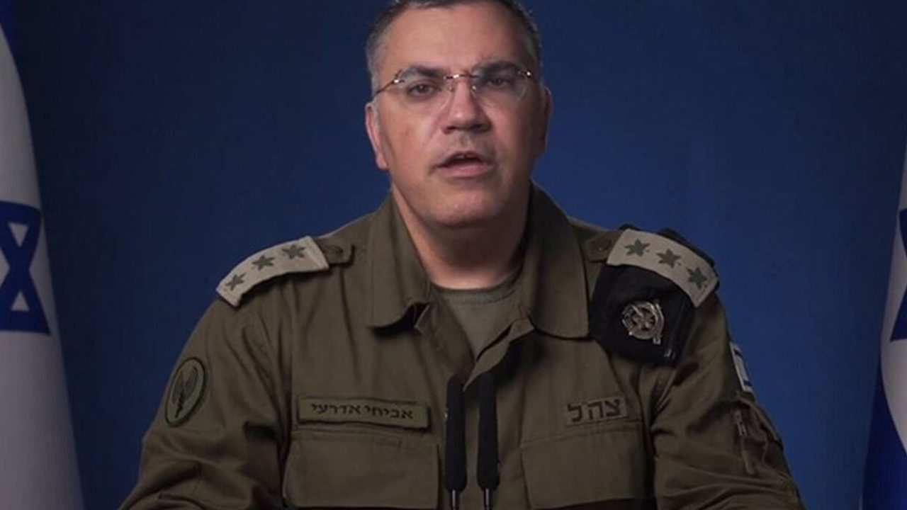 أدرعي يجدد الانذار لسكان القرى الجنوبية الـ15: الغارات مستمرة