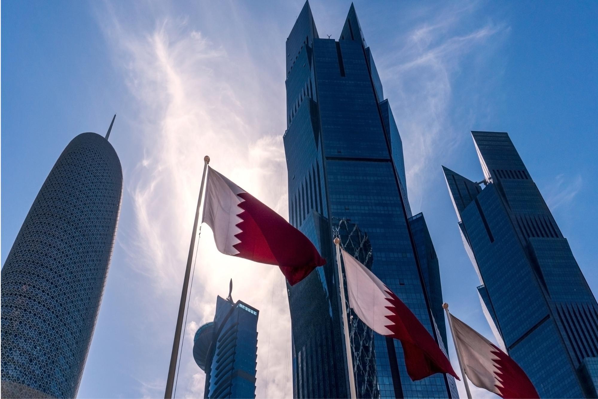 قطر تندد بالهجمات على 3 دول عربية... وتدعو للتهدئة