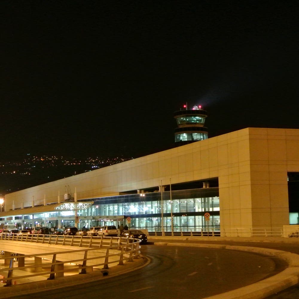 متورط بعمليات إطلاق نار ضد عسكريين… الجيش يعيد أخطر المطلوبين إلى لبنان