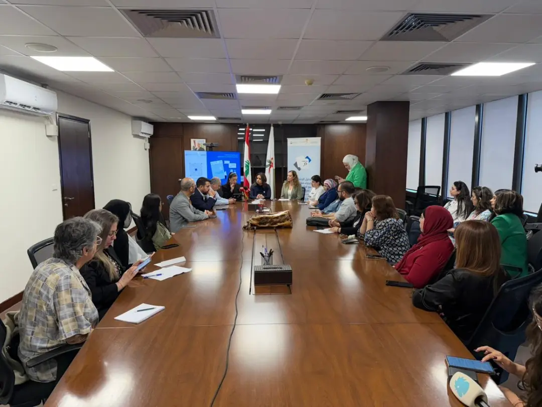 إطلاق “الدليل الإرشادي لمقابلة النازحين” لتعزيز الإعلام المسؤول في زمن الحرب