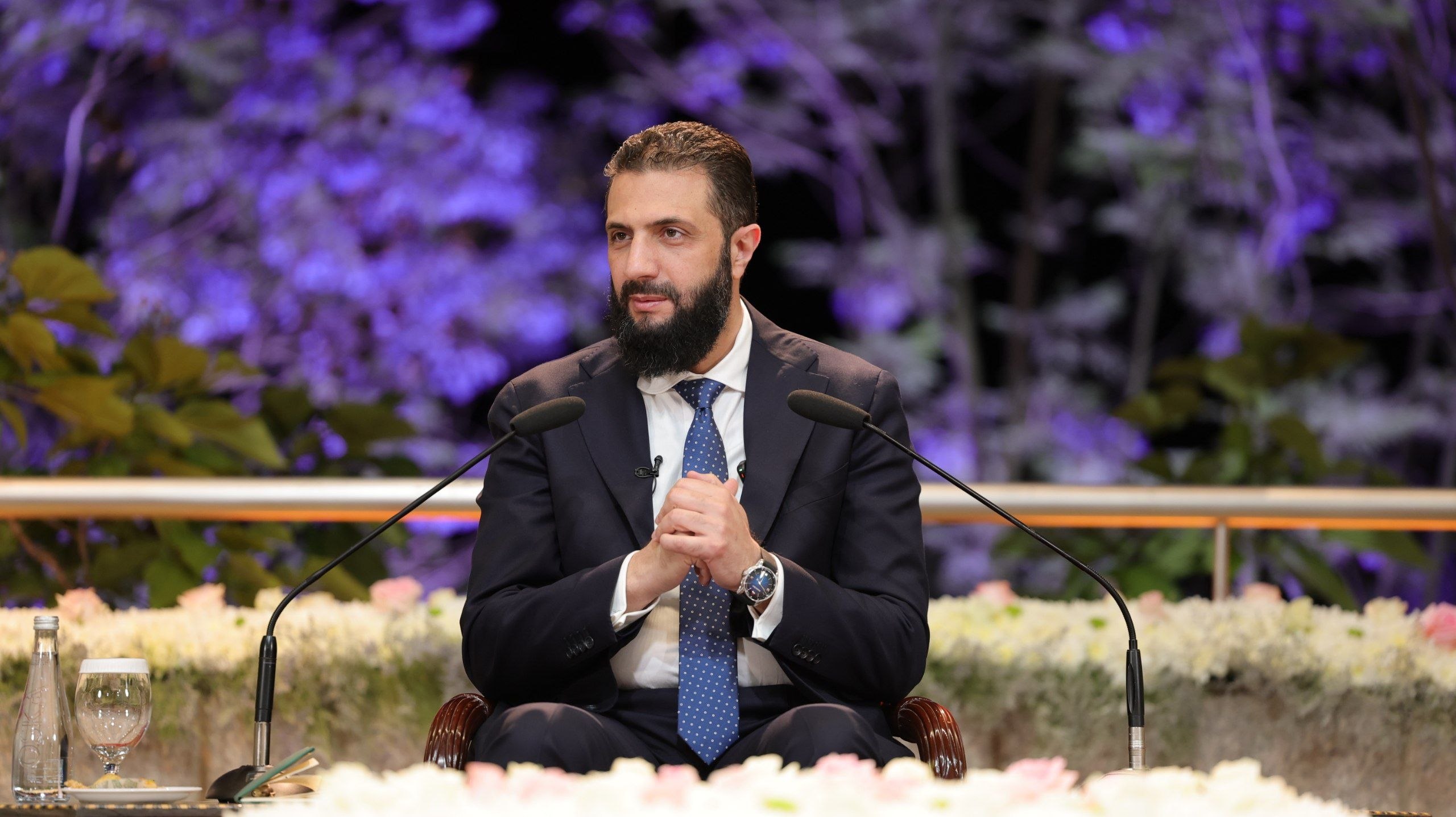 الشرع يحسمها: هل تدخل سوريا إلى لبنان؟