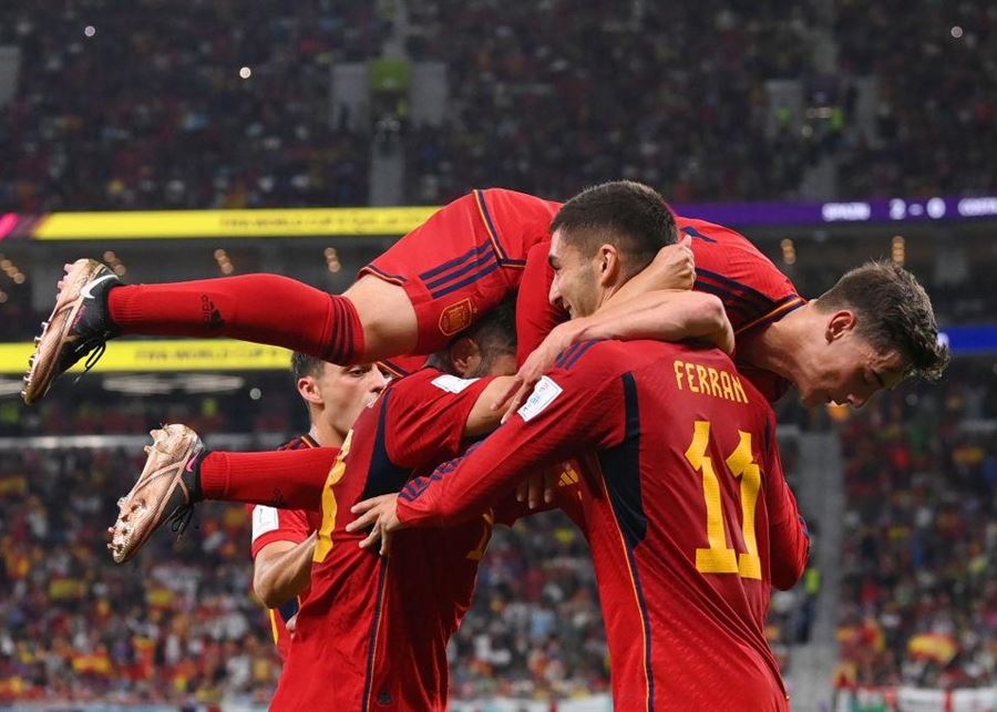 إسبانيا تفوز بسهولة على النمسا 3-0 وتبلغ دور الـ16