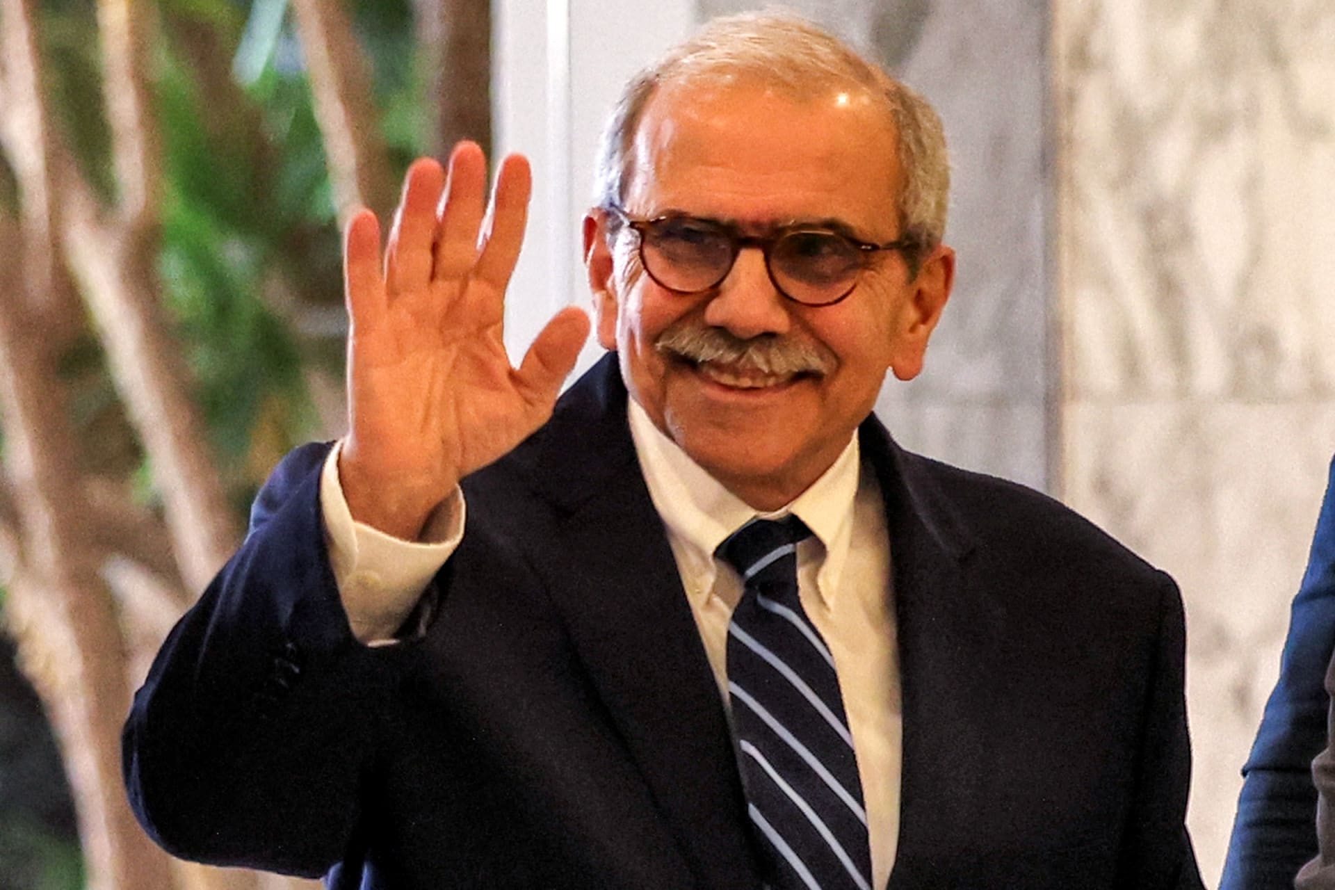 سلام يعلّق على مفاوضات واشنطن