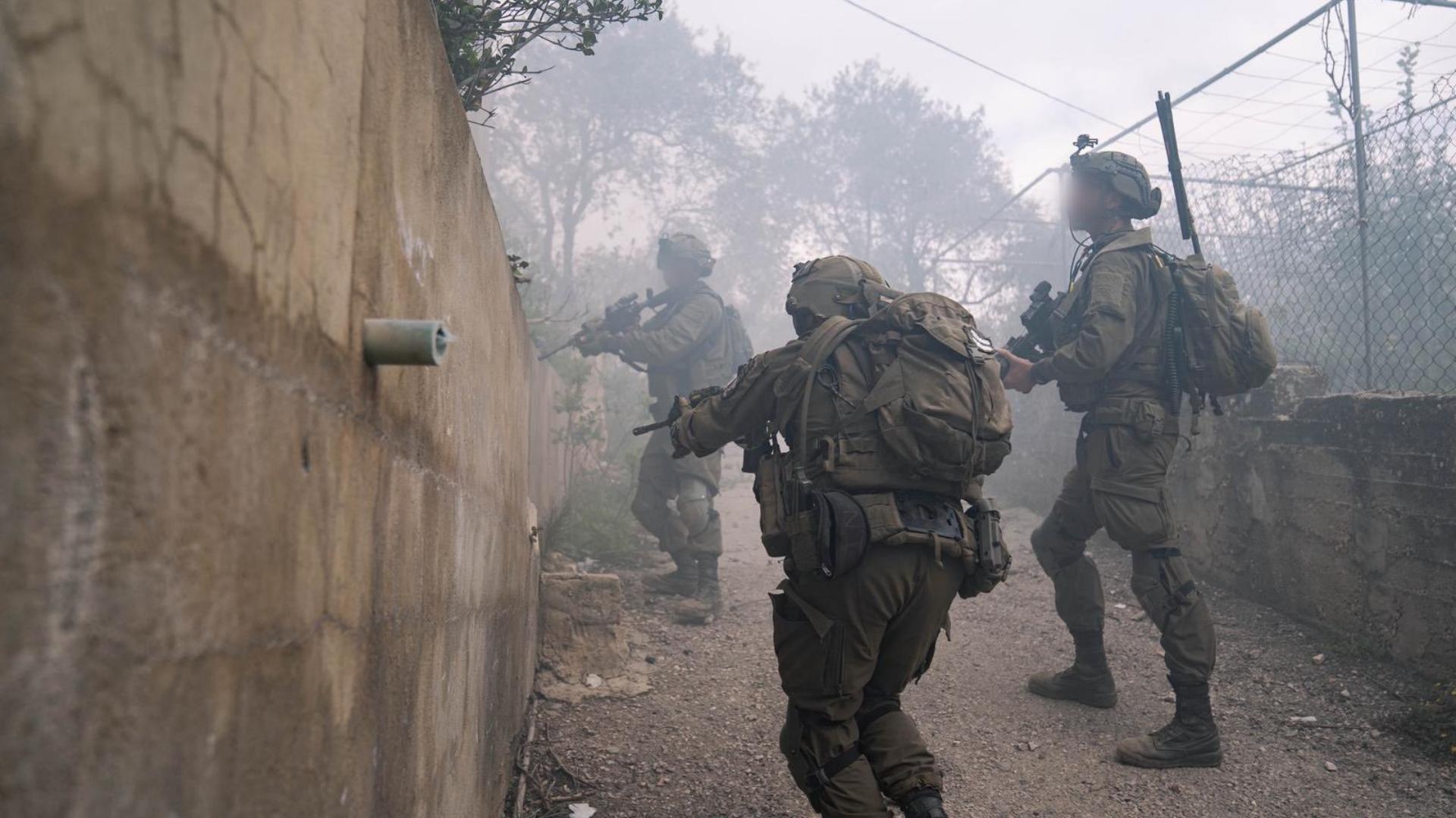 الجيش الإسرائيلي يزعم العثور على أسلحة داخل مدرسة في جنوب لبنان