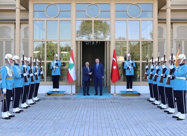 سلام بعد لقائه اردوغان:  لبنان متمسك بالعمل على بسط سلطته على أراضيه