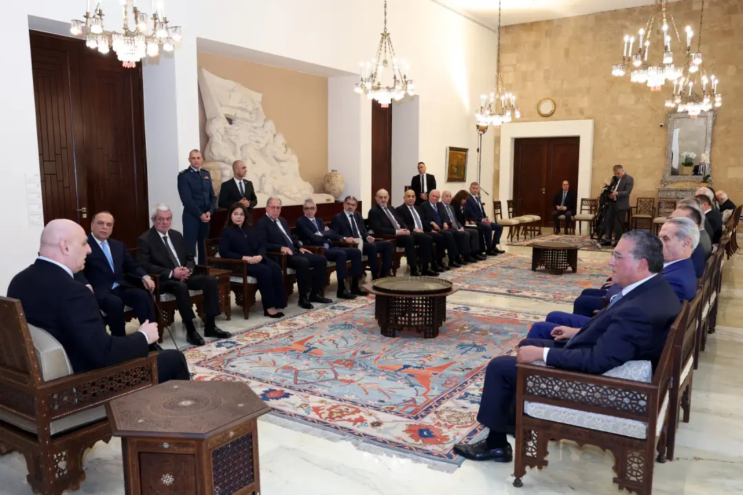 عون: وقف اطلاق النار أولا... ثم المفاوضات