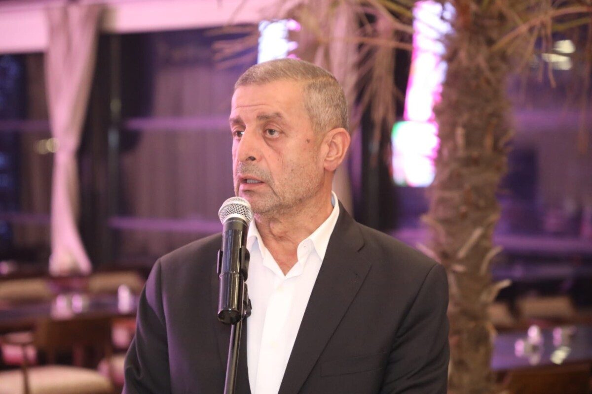 قبيسي: المفاوضات تحوّلت إلى «مهزلة» لإخضاع الجيش لاختبارات إسرائيلية
