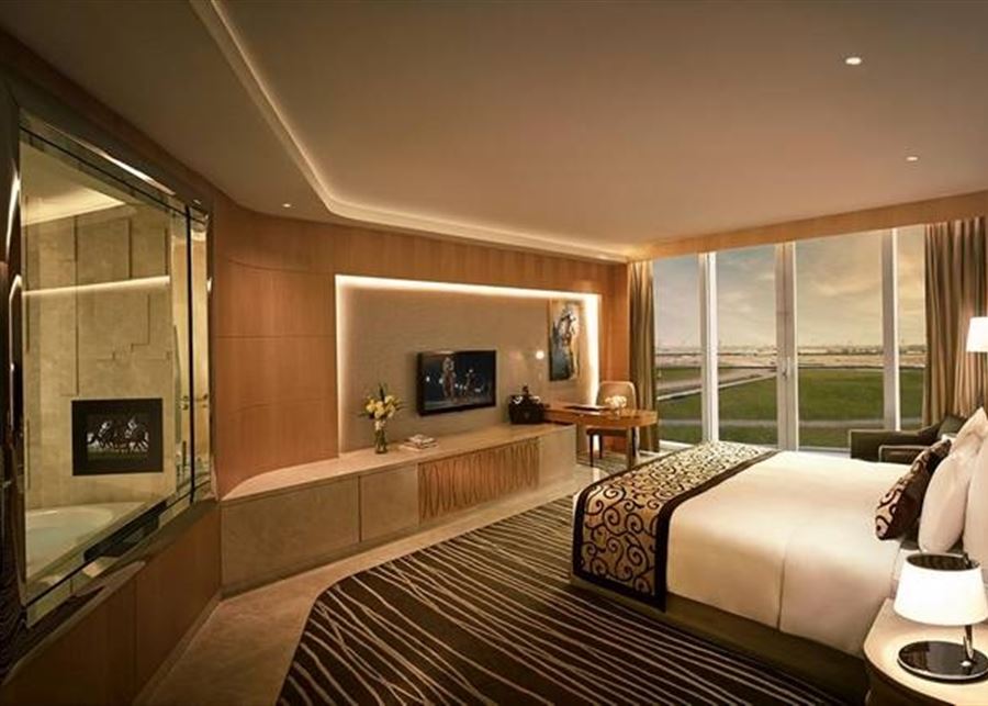 إخلاء "سويت أوتيل" في جل الديب... والبلدية: لم نتأكد من جدية التهديد