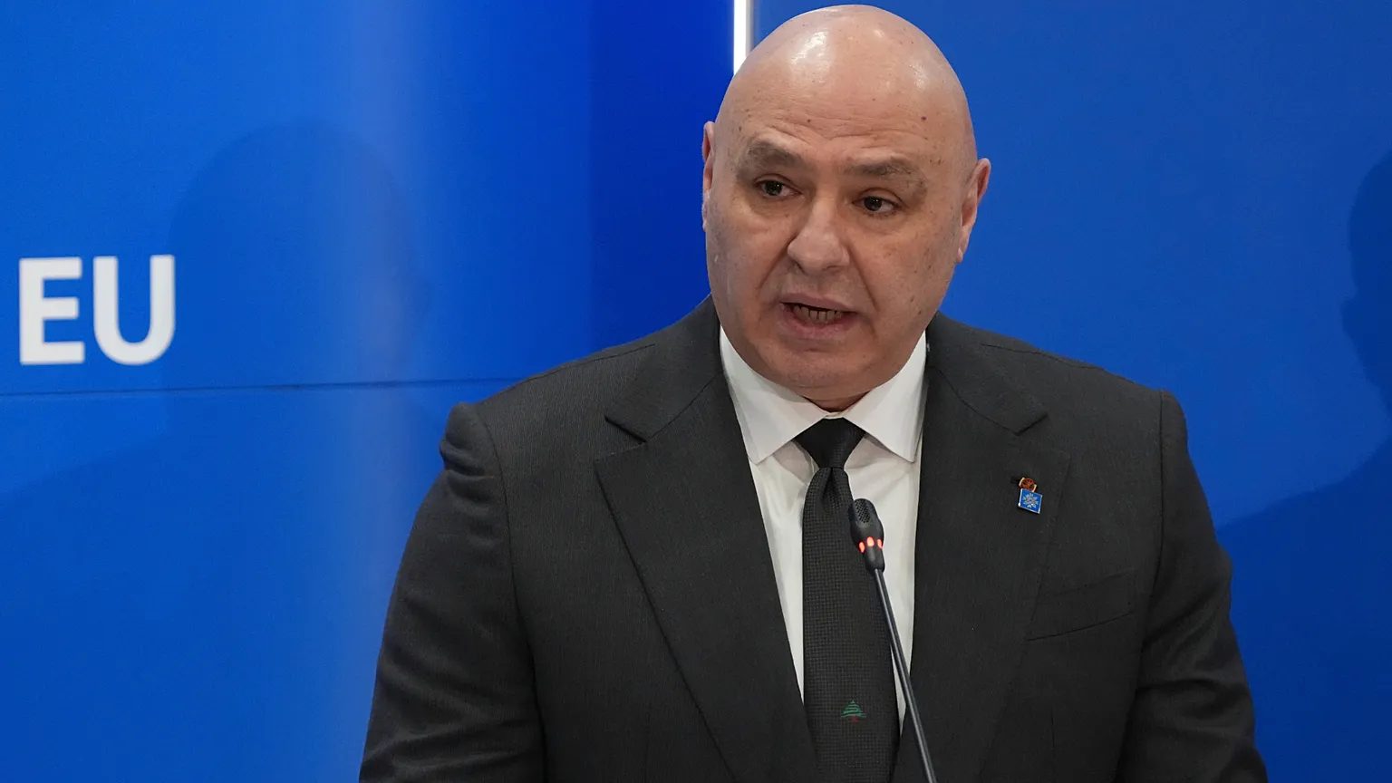 في ذكرى داني شمعون... عون: لبنان لا يمكن أن يكون ساحة لحروب الآخرين