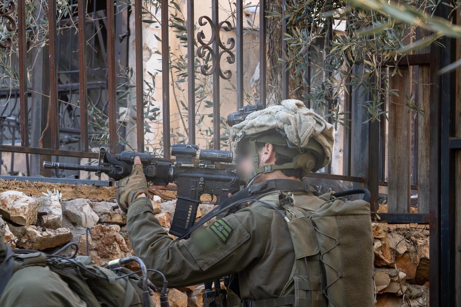 كابتن ايلا:  سنواصل عملياتنا ضد "الحزب"