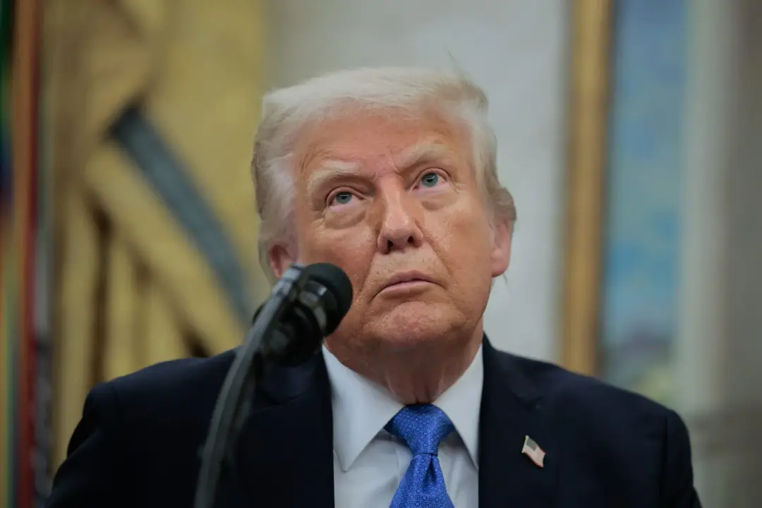 أحب لبنان ولكن.. ترامب: نعمل لمنع انهيار وقف إطلاق النار